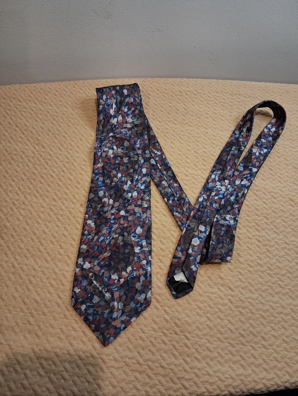 Oscar De La Renta Vintage Multicolored Tie Silk Blend